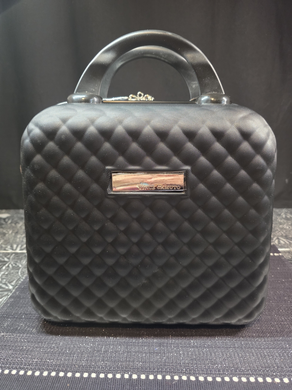 Vince Camuto "Teagan" Hardshell Vanity Train Case